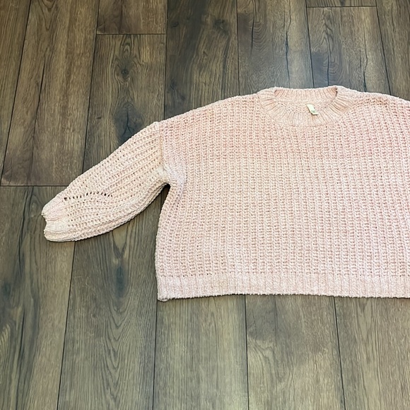 Elan boxy cropped oversized sweater size medium - Picture 2 of 6